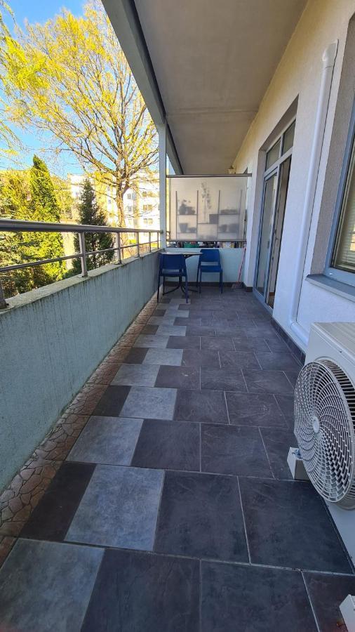 Spacious Condo 5 Min To Jurmala Beach Εξωτερικό φωτογραφία